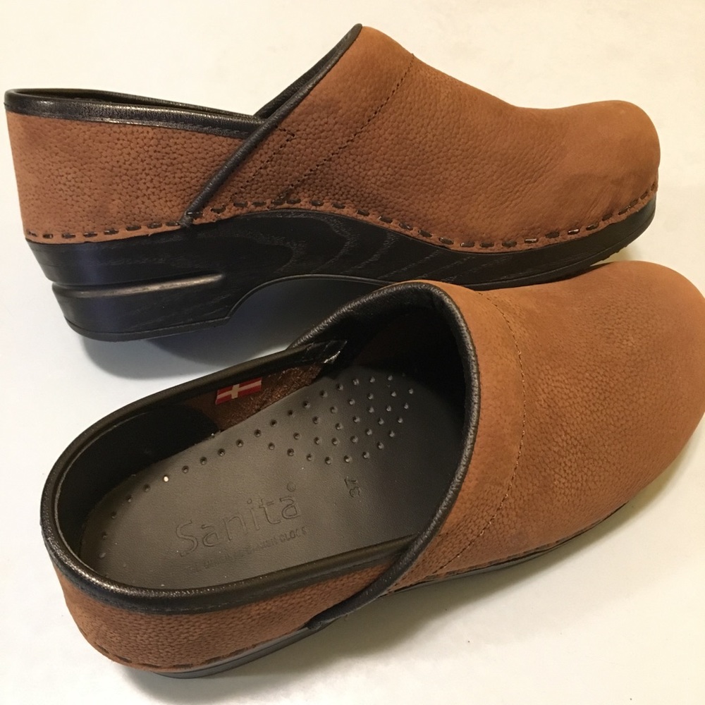 Sanita brown suede shoes